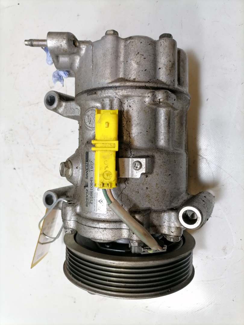 Peugeot 206 original Klimakompressor 1,4 55KW Bj.2009